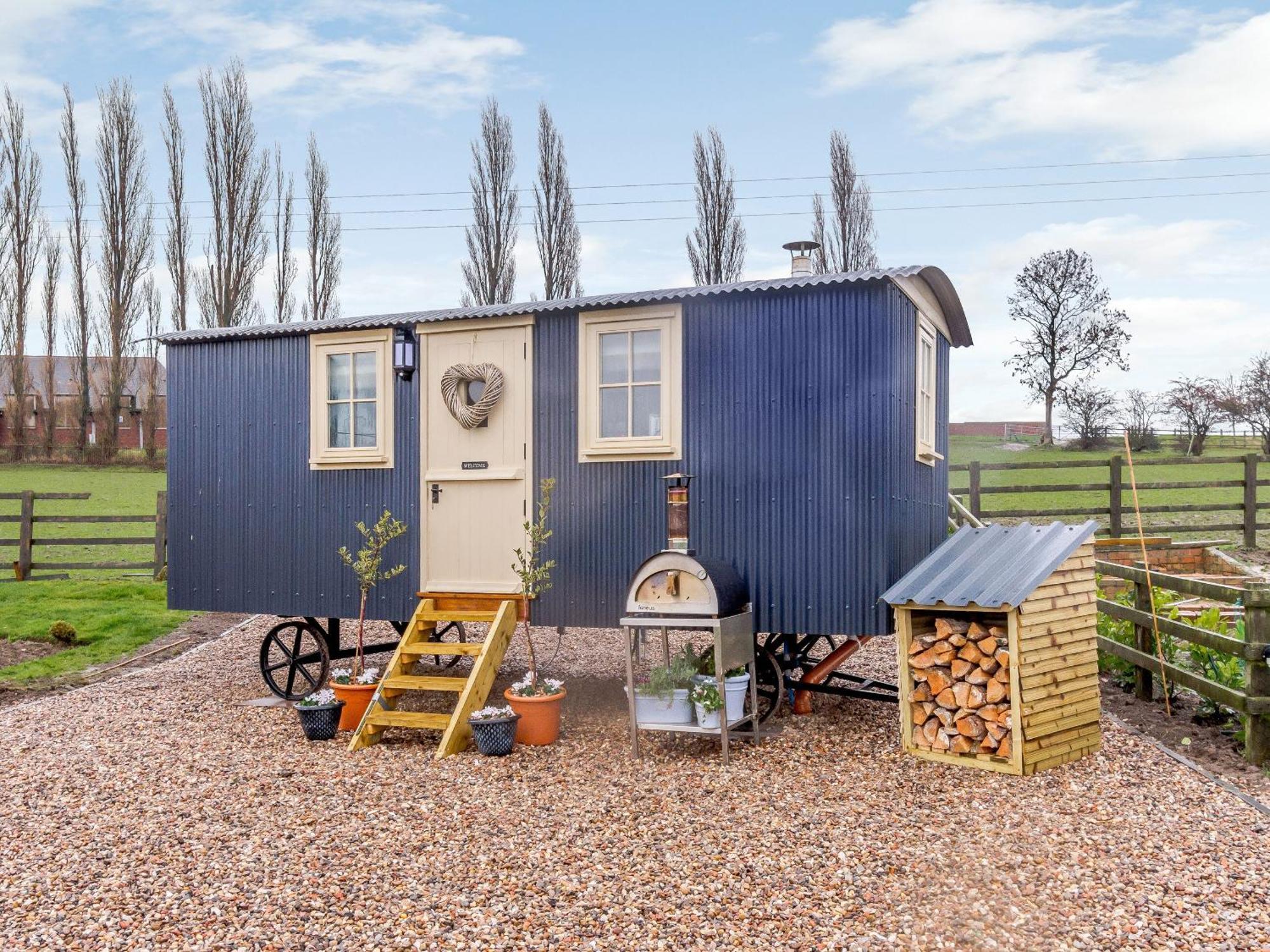 The Lambing Shed Βίλα Ryhill Εξωτερικό φωτογραφία